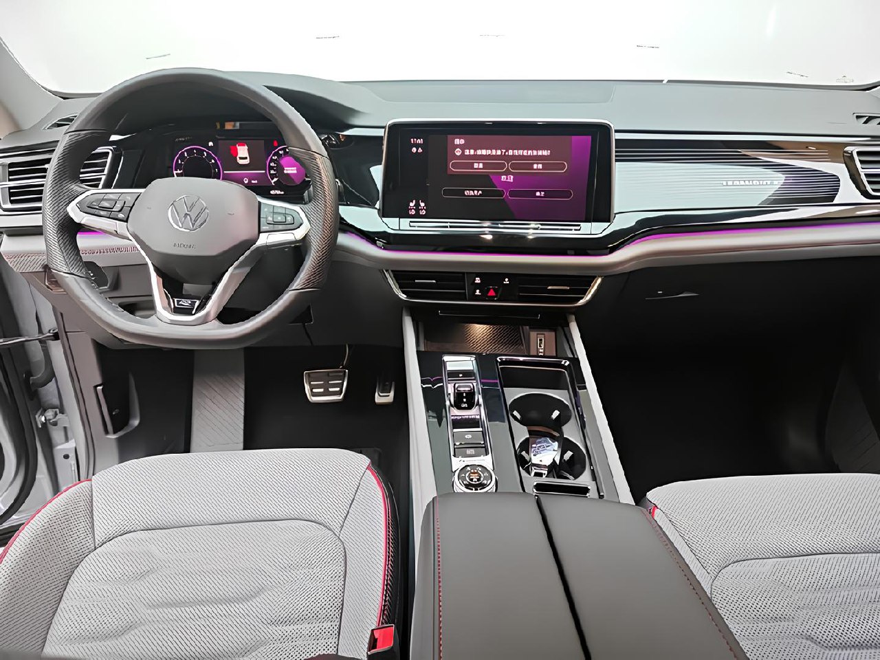 🚘Volkswagen Teramont X
Когда нужен простор и стиль в одном кузове
✅ 2021 Июнь
✅ Пробег: всего 40 784 км
✅ Бензин 2.0 л (220 л.с | Сетка — социальная сеть от hh.ru
