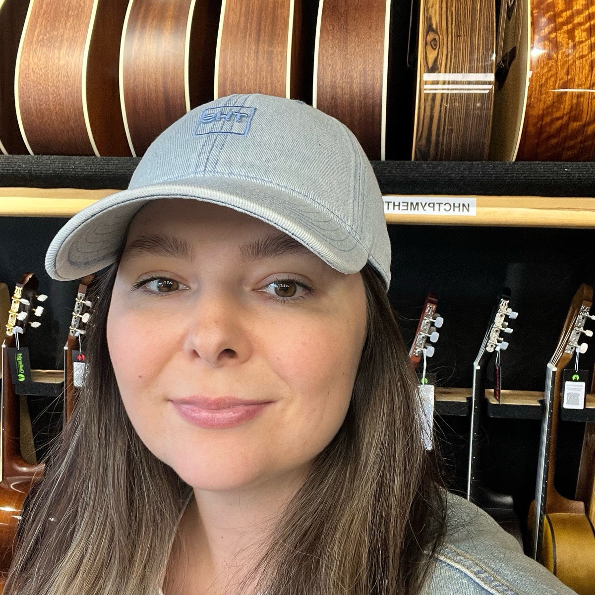 Юлия Серова