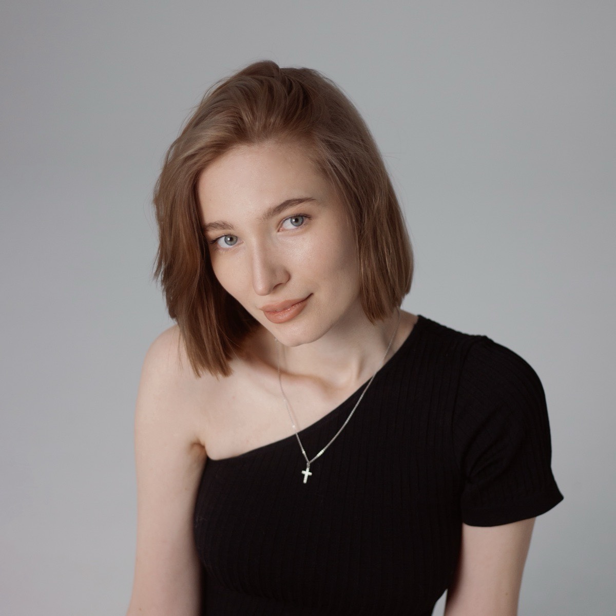 Янина Захарова | Сетка — социальная сеть от hh.ru