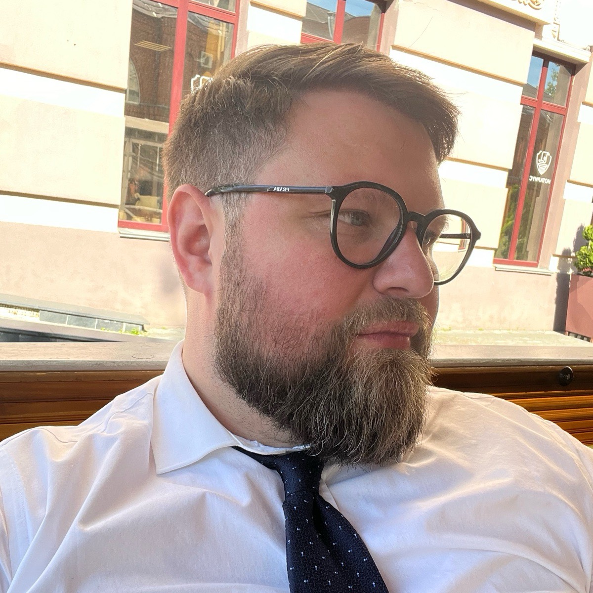 Антон Казаков