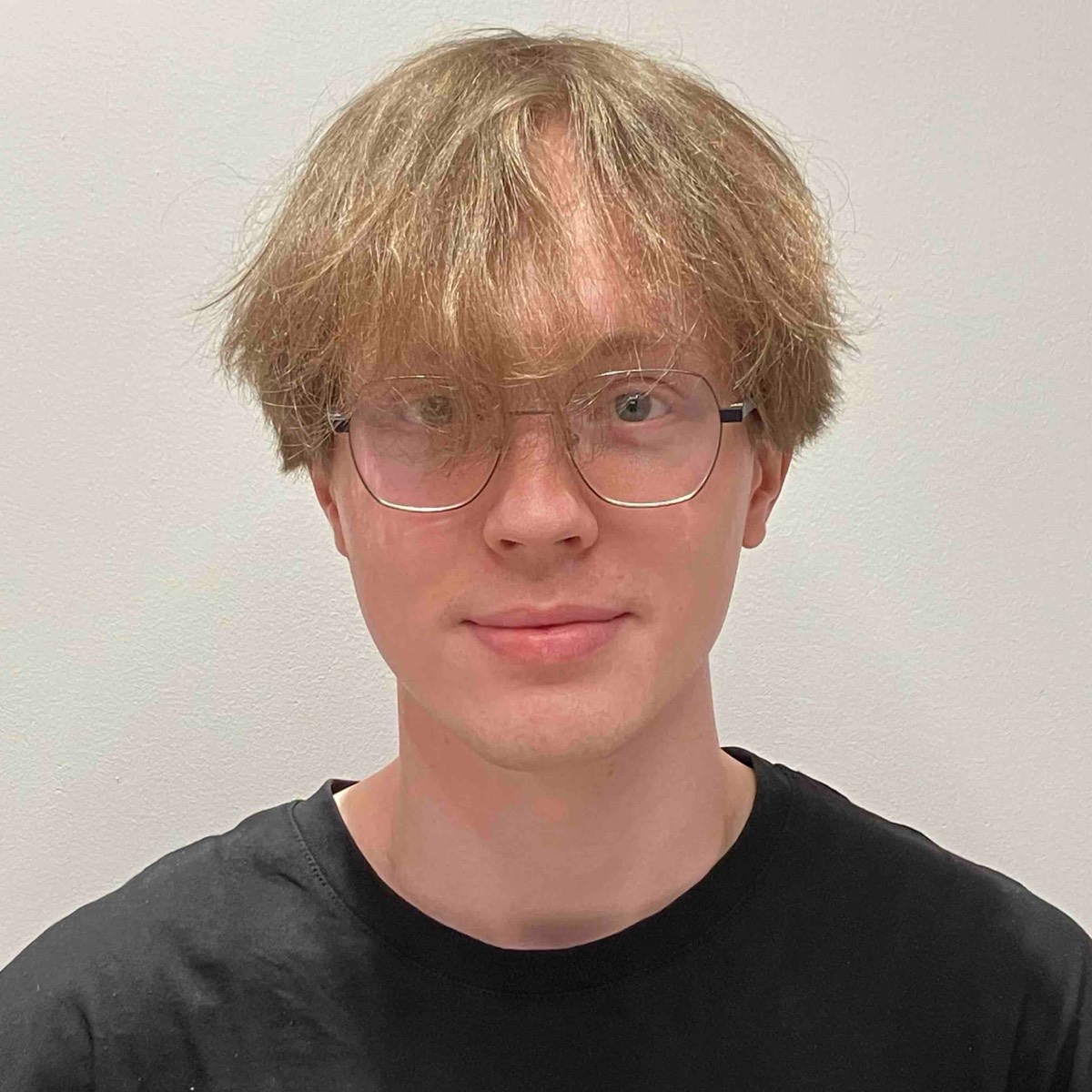 Александр Белозеров