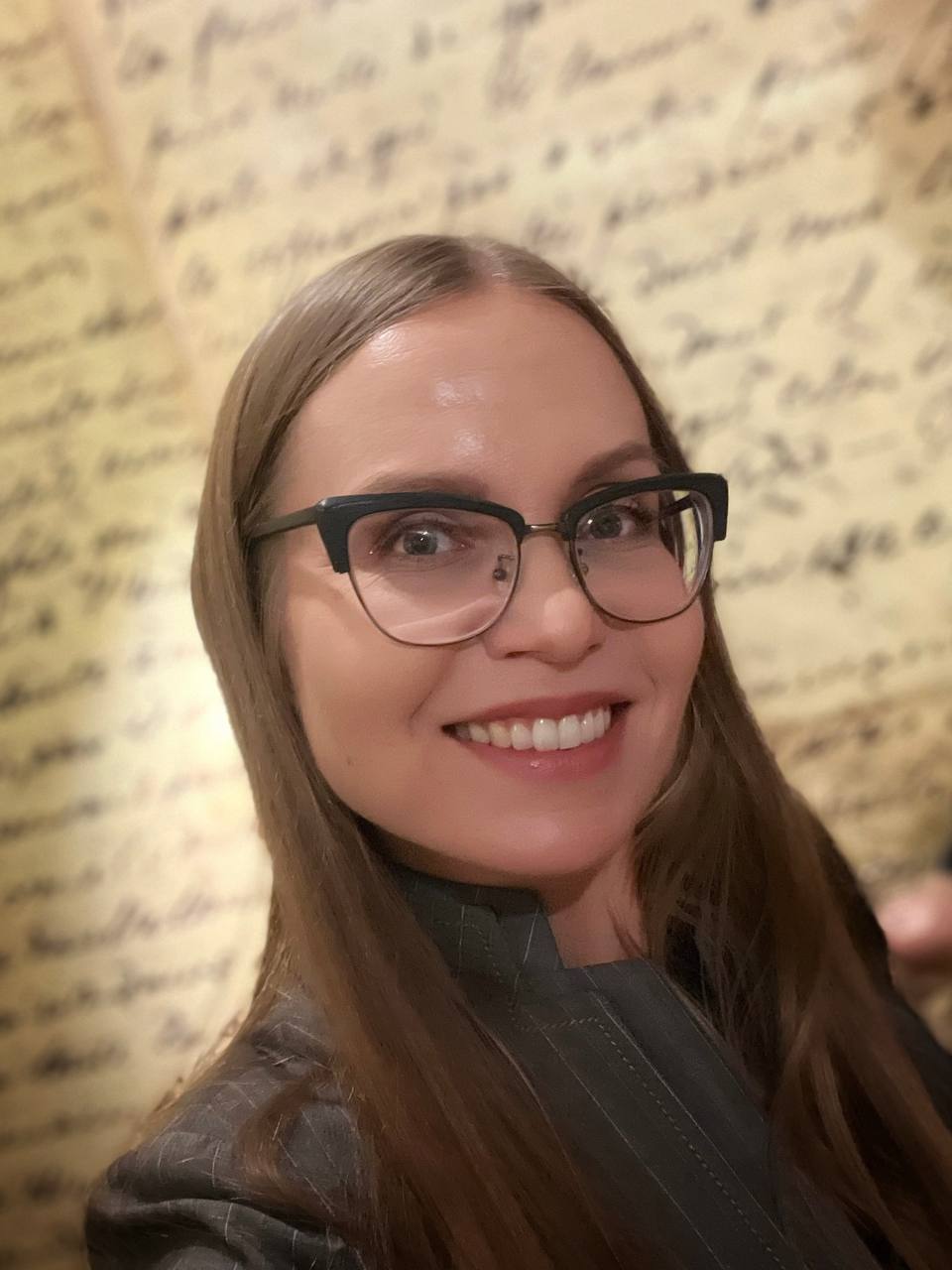 Вошла в число финалистов Национальной премии «Лучший специалист по этикету» ⚜️
Участвую в двух номинациях, одна из которых - этот блог | Сетка — социальная сеть от hh.ru