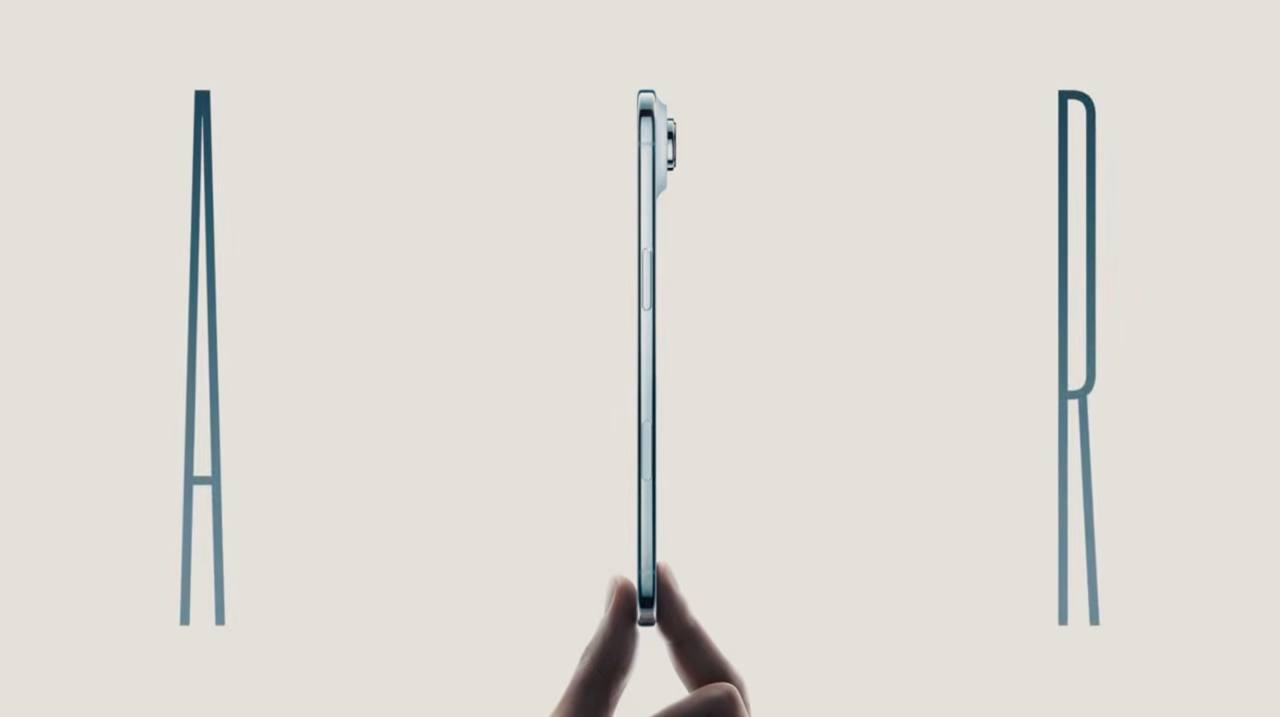 Я в полнейшем восторге от iPhone Air!
Вот это действительно неожиданный дизайн.
Во время презентации думала, что пора готовить почку, но цена порадовала, кстати 👍🏼
P.S | Сетка — социальная сеть от hh.ru