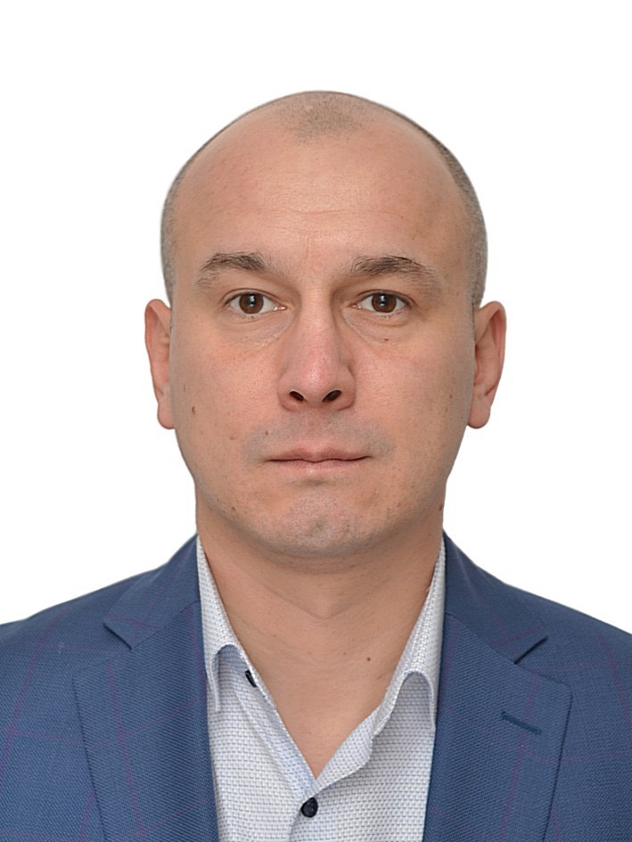 Максим Потапенко