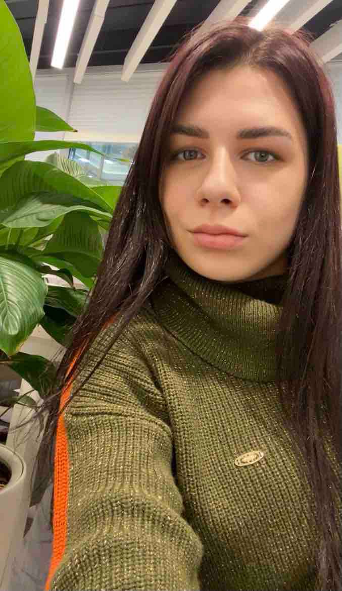 Яна Никитина | Сетка — социальная сеть от hh.ru