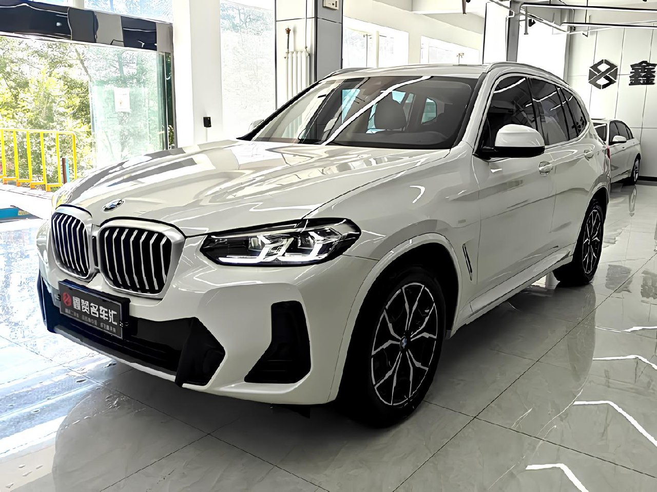 🚘BMW X3 25i xDrive M Sports
✅ Декабрь 2021 г.
✅ 61785 км пробега
✅ Бензин 2.0 л, 184 л.с | Сетка — социальная сеть от hh.ru