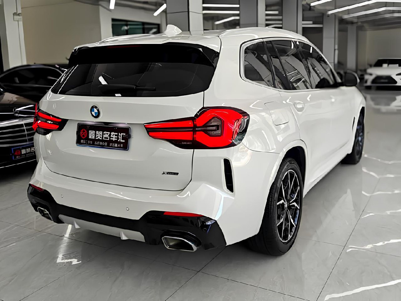 🚘BMW X3 25i xDrive M Sports
✅ Декабрь 2021 г.
✅ 61785 км пробега
✅ Бензин 2.0 л, 184 л.с | Сетка — социальная сеть от hh.ru