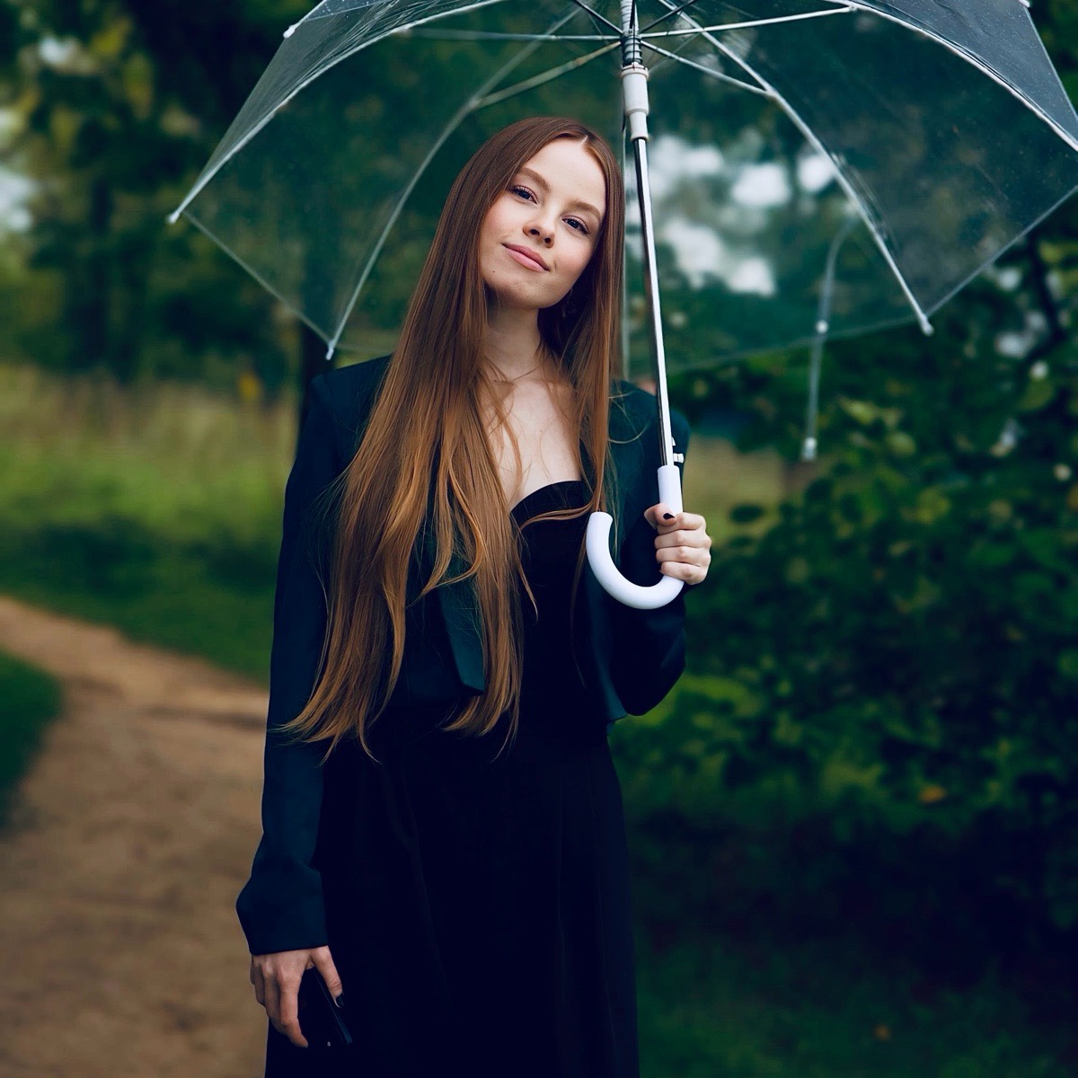 Любовь Бурина | Сетка — социальная сеть от hh.ru