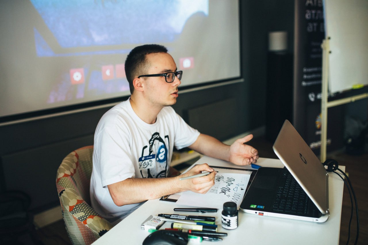 2016 год: первая встреча и первый Behance Portfolio Reviews | Сетка — социальная сеть от hh.ru
