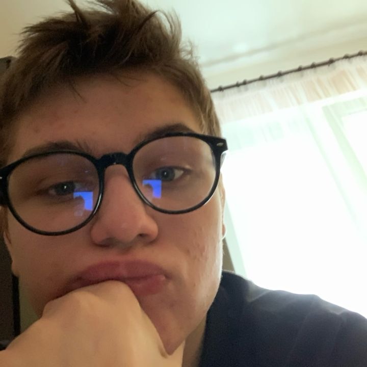 Дмитрий Долгов