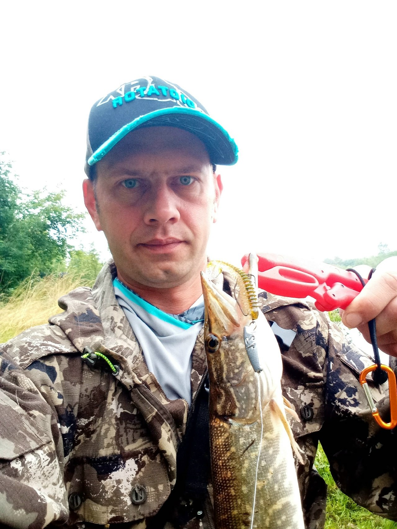 Всем привет. Сходил попытать счастья на рыбалку со спиннингом.
Хищник решил закрыть рот, по не понятным мне причинам. Конечно, можно всё свалить на дожди, которые сменили солнечную погоду | Сетка — социальная сеть от hh.ru