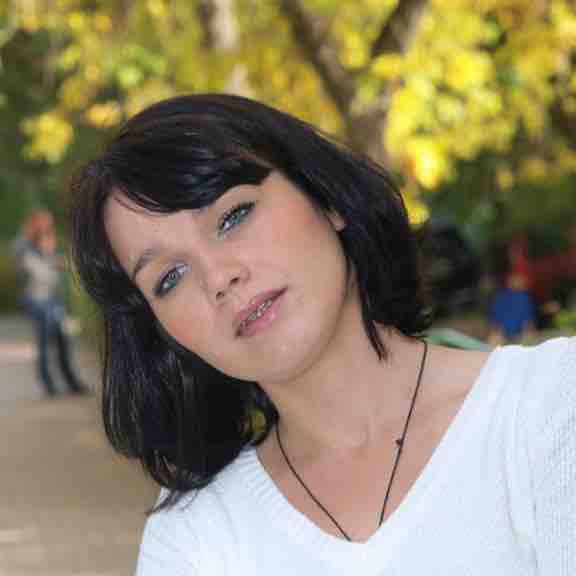 Анна Салихова