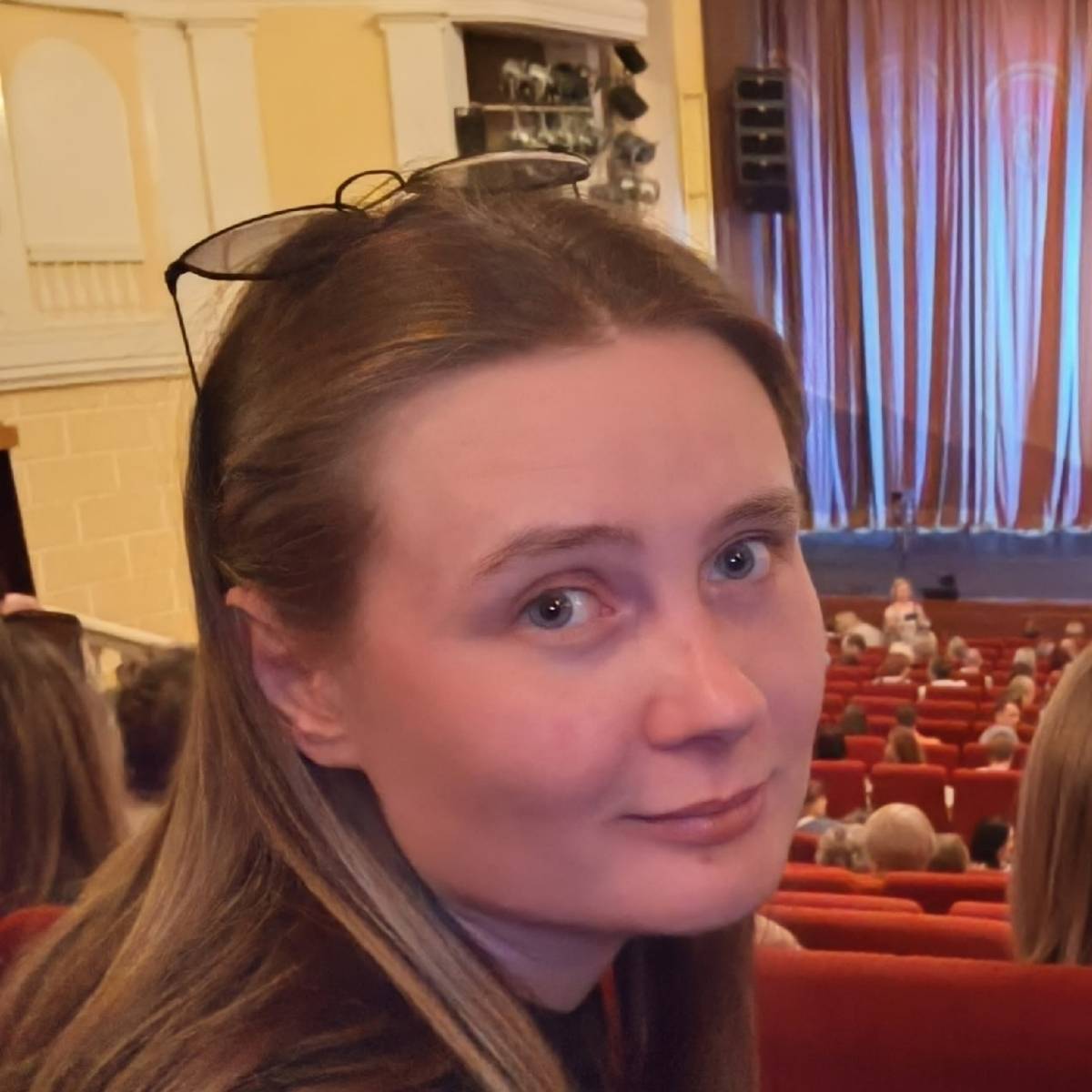 Юлия Попова