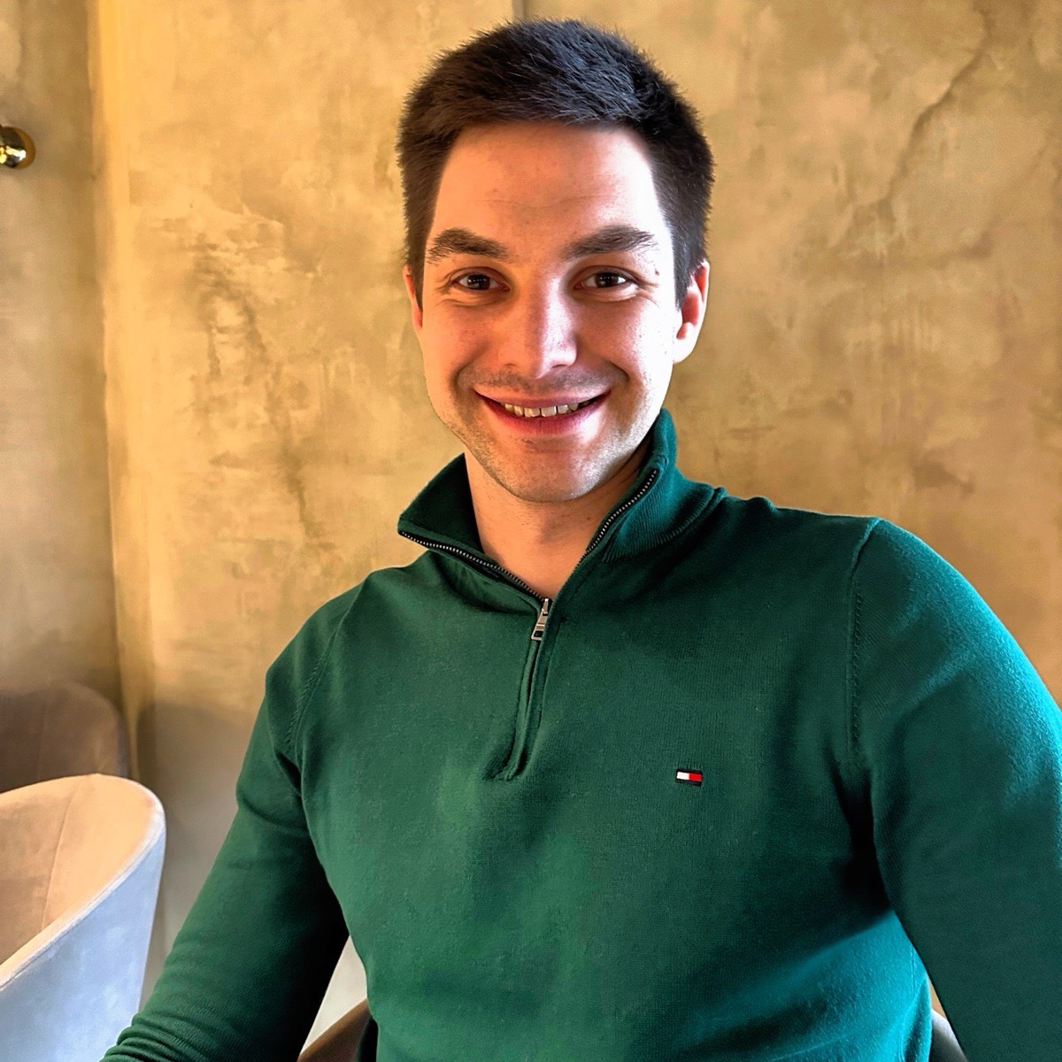 Denis Nizhelskiy | Сетка — социальная сеть от hh.ru