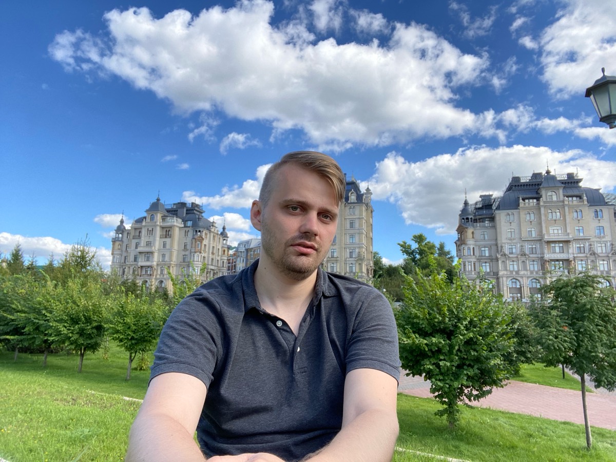 Руслан Фоменков | Сетка — социальная сеть от hh.ru