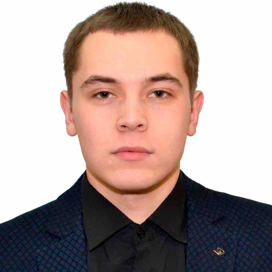 Олег Картавых