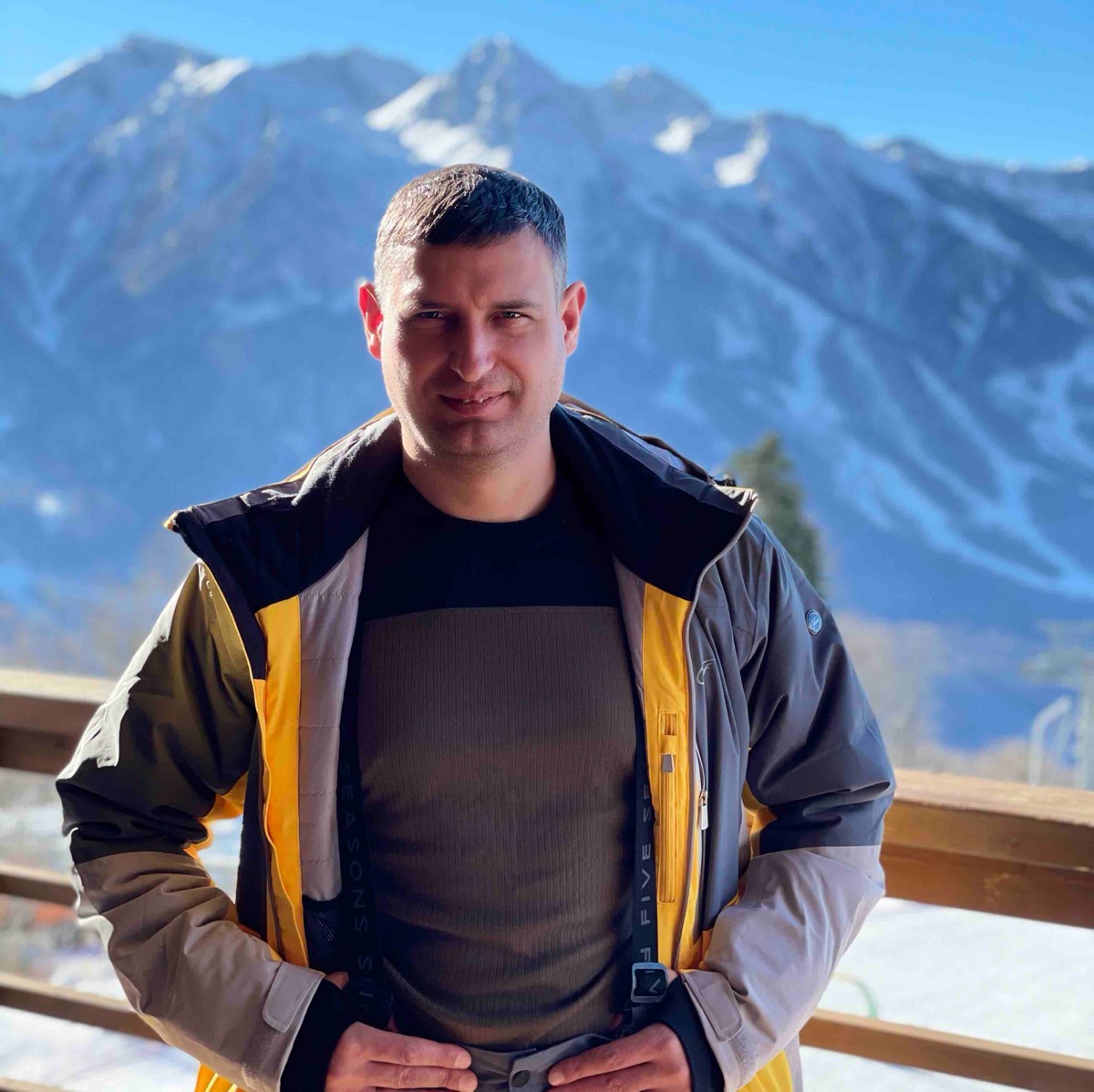 Владимир Назарьев