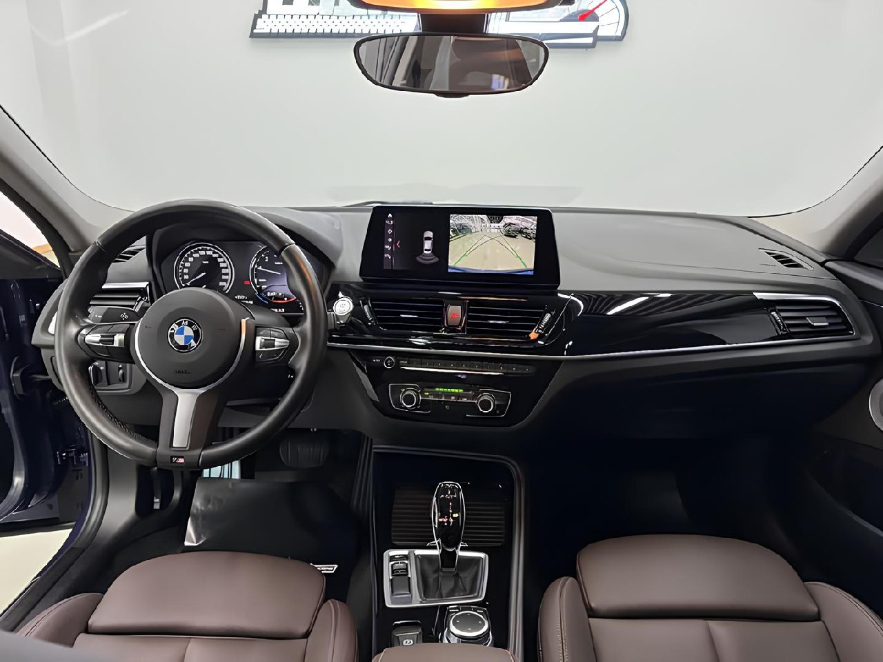 🚘BMW 120i M Sports
Говорят: «Маленькая, да удаленькая» — это про эту BMW.
Не машина, а шило на колёсах🏎
✅ 2021 год, Май
✅ 51 044 км
✅ Бензин 1.5 л, 140 л.с | Сетка — социальная сеть от hh.ru