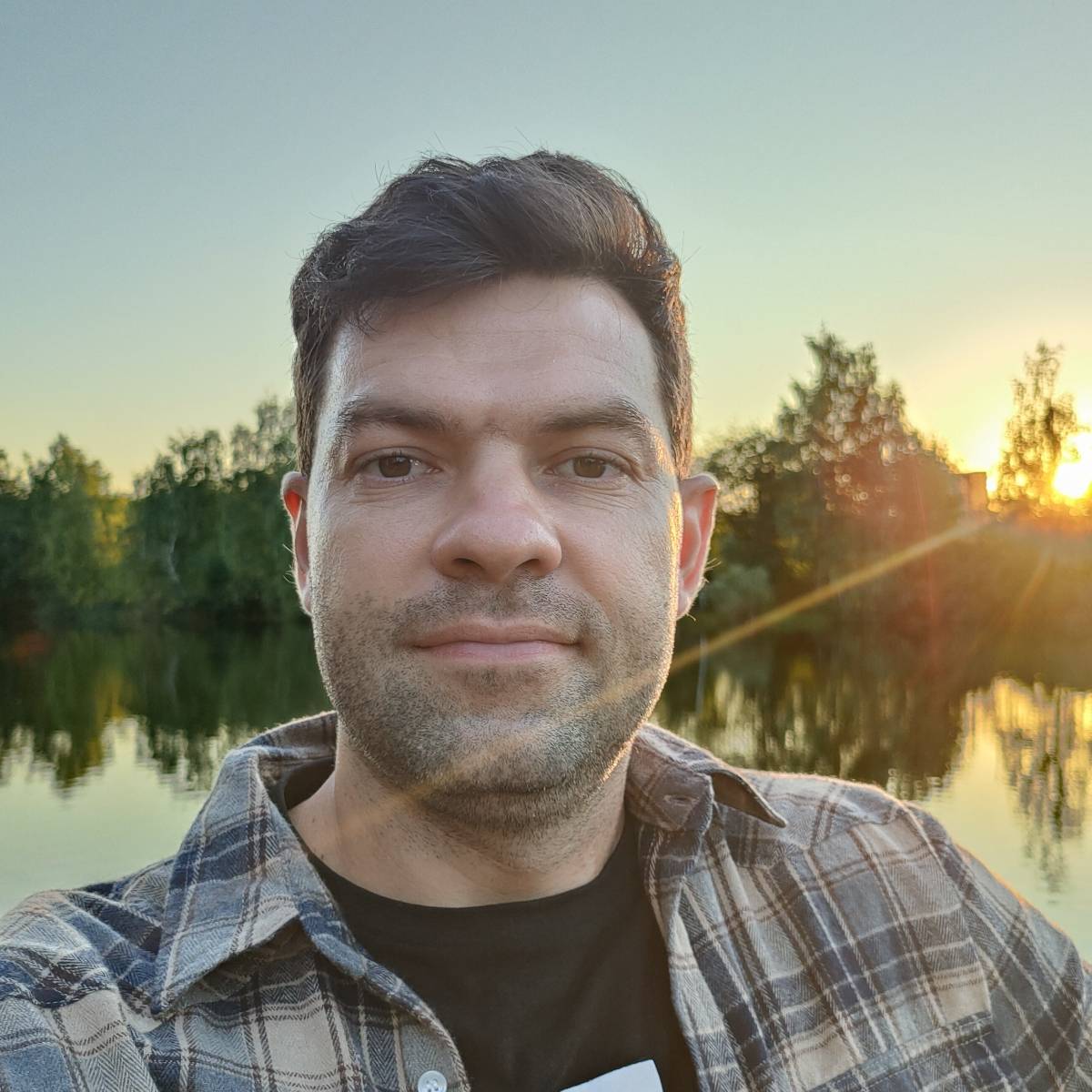 Кирилл Карбушев