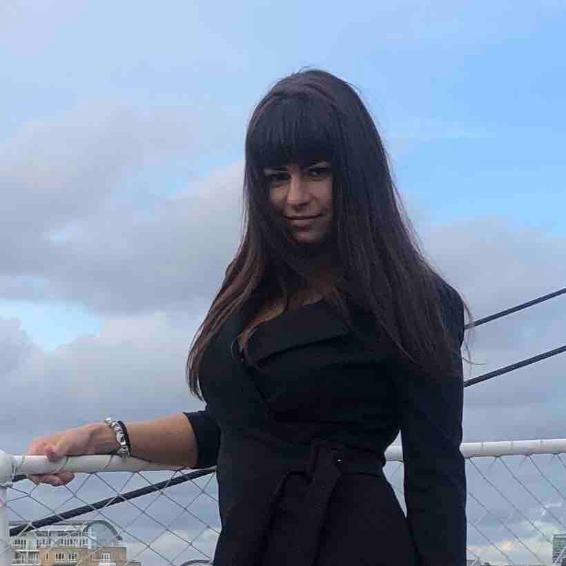 Юлия Коломакина