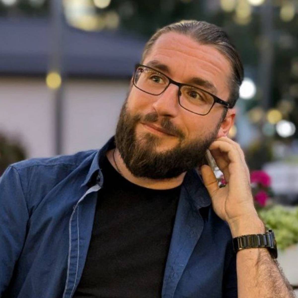 Network member avatar