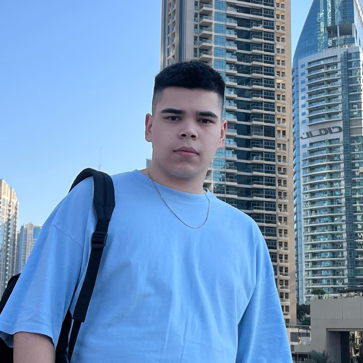 Рифхат Петриченко | Сетка — социальная сеть от hh.ru