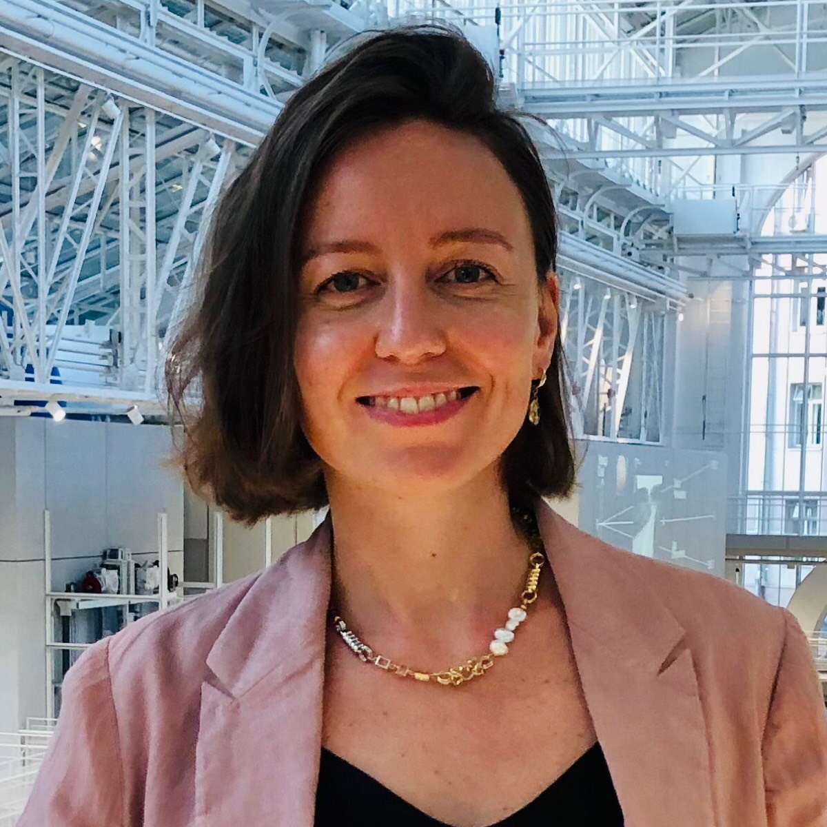 Лидия Ивлева | Сетка — социальная сеть от hh.ru