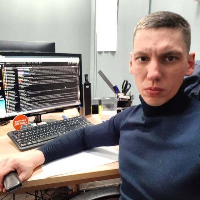 Максим Парамошкин