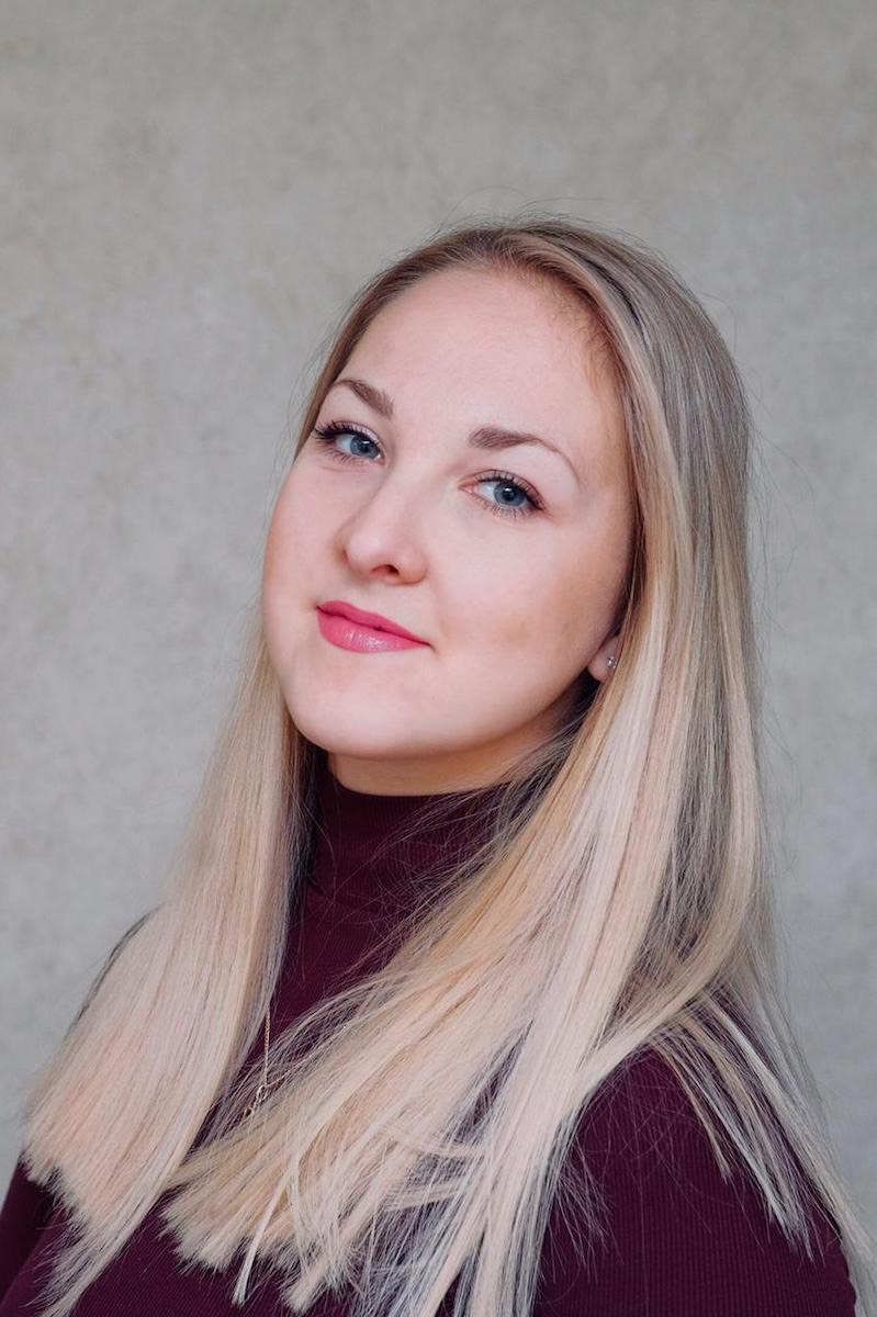 Анна Жукова