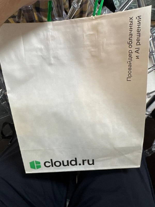 PerfConf11.
Это был очень насыщенный день: 3 потока, разговоры с экспертами, панельная дискуссия и люди с горящими глазами | Сетка — социальная сеть от hh.ru