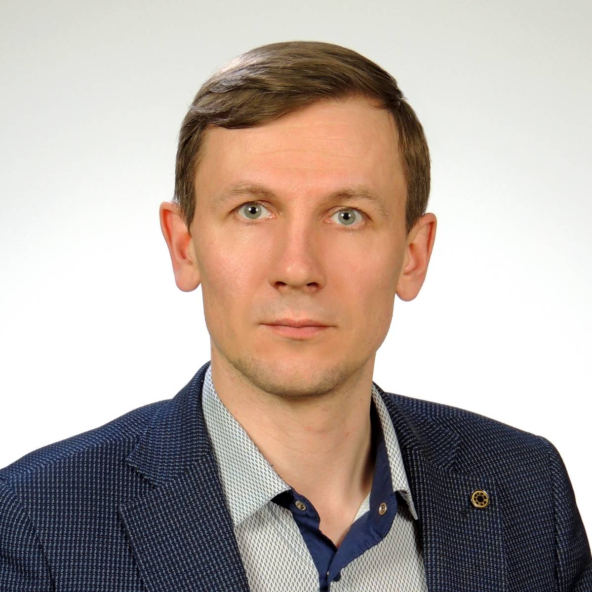 Петр Пономарев