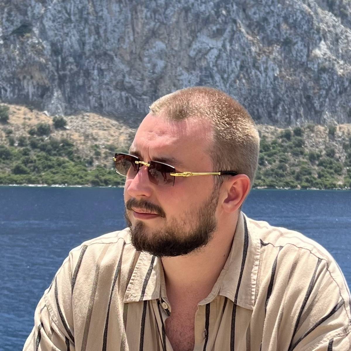 Алексей Лапин