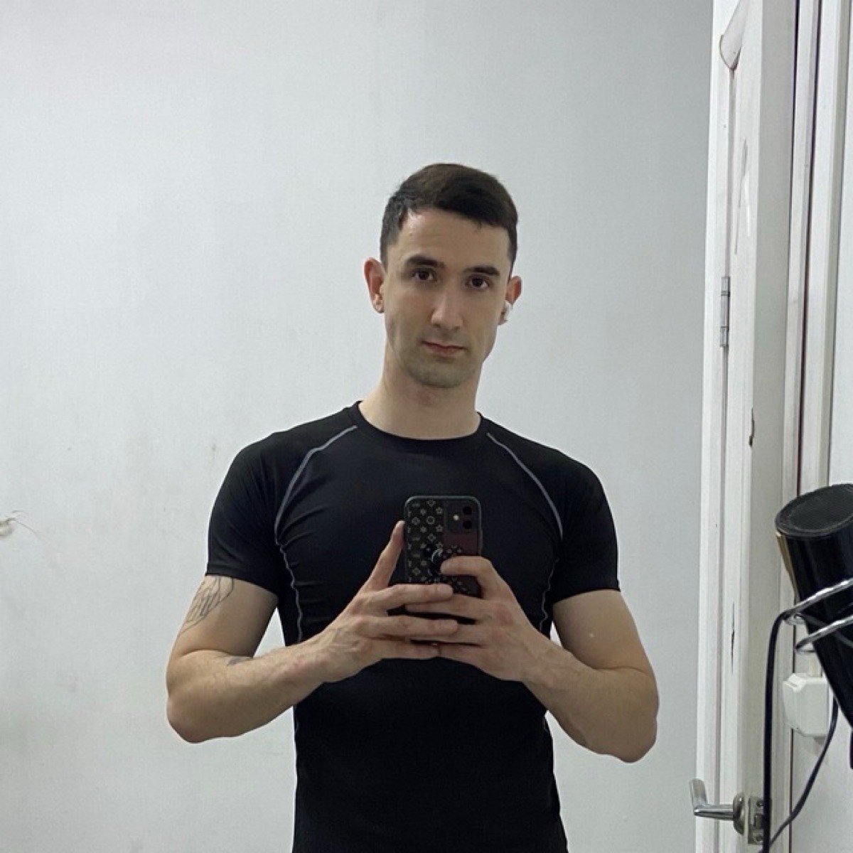 Дмитрий Тронин