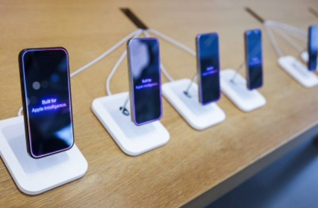 Старший директор Apple по искусственному интеллекту Робби Уокер покинет компанию в октябре 2025 года | Сетка — социальная сеть от hh.ru