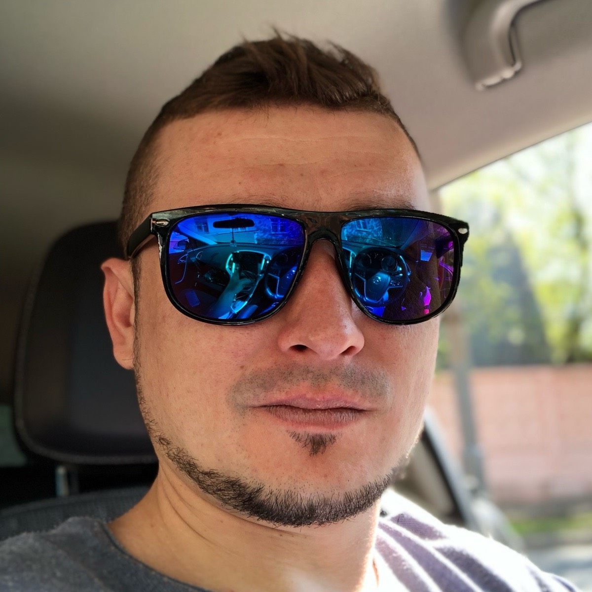 Антон Кузьменко | Сетка — социальная сеть от hh.ru