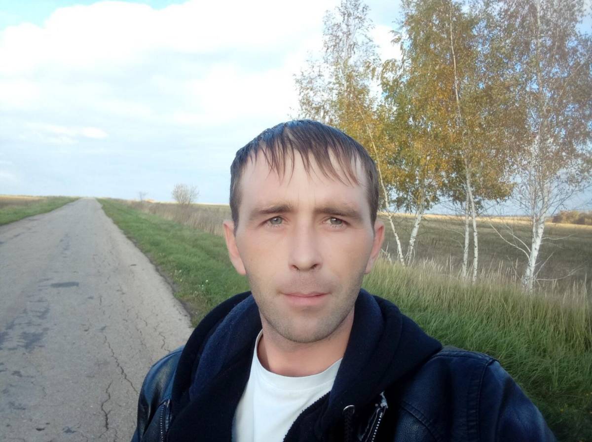 Денис Дробин