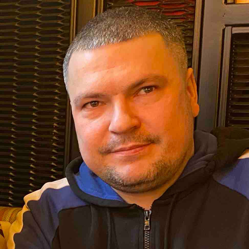 Виталий Противень