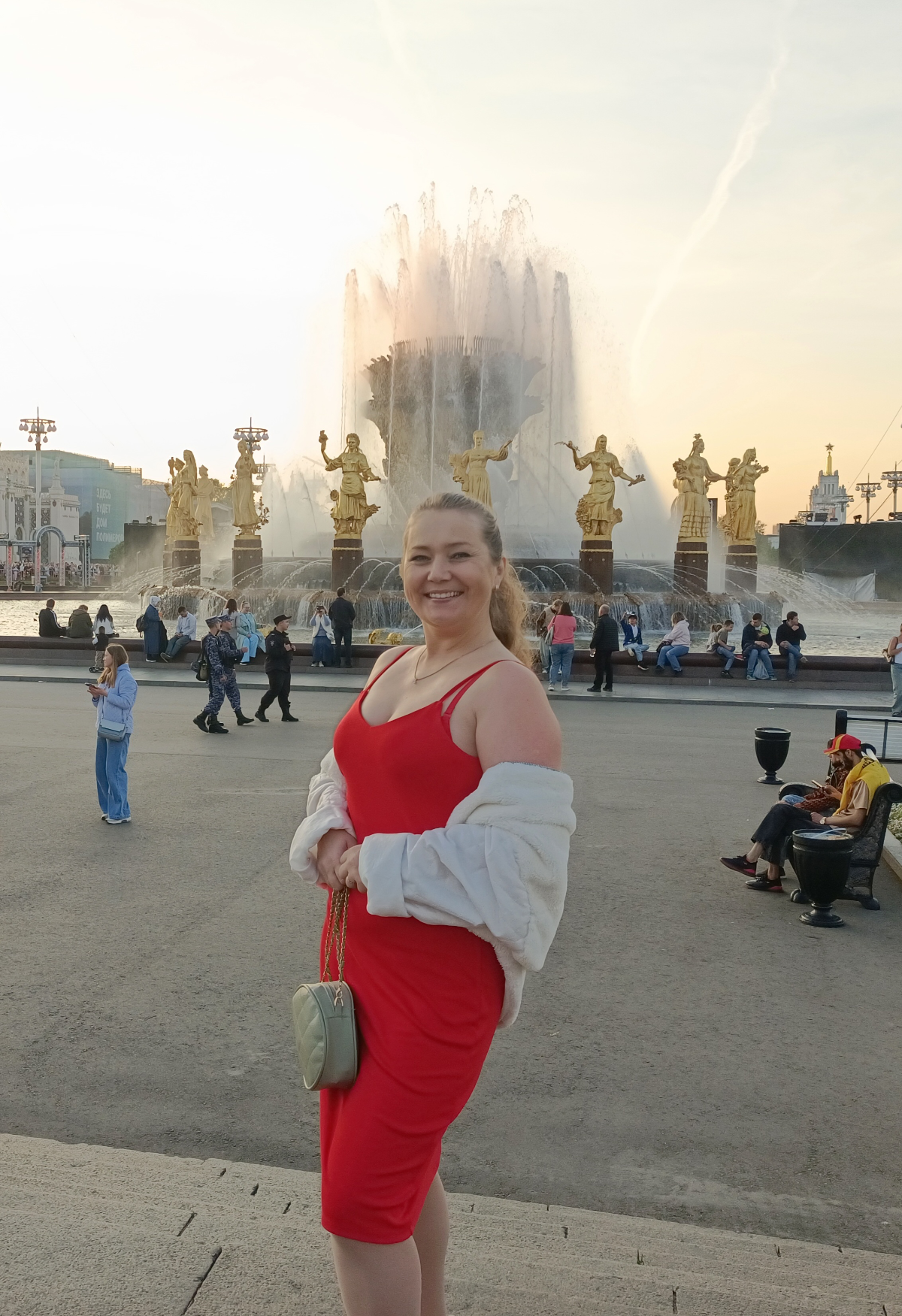С днём Рождения Москва! 🥳🫶🥰 | Сетка — социальная сеть от hh.ru