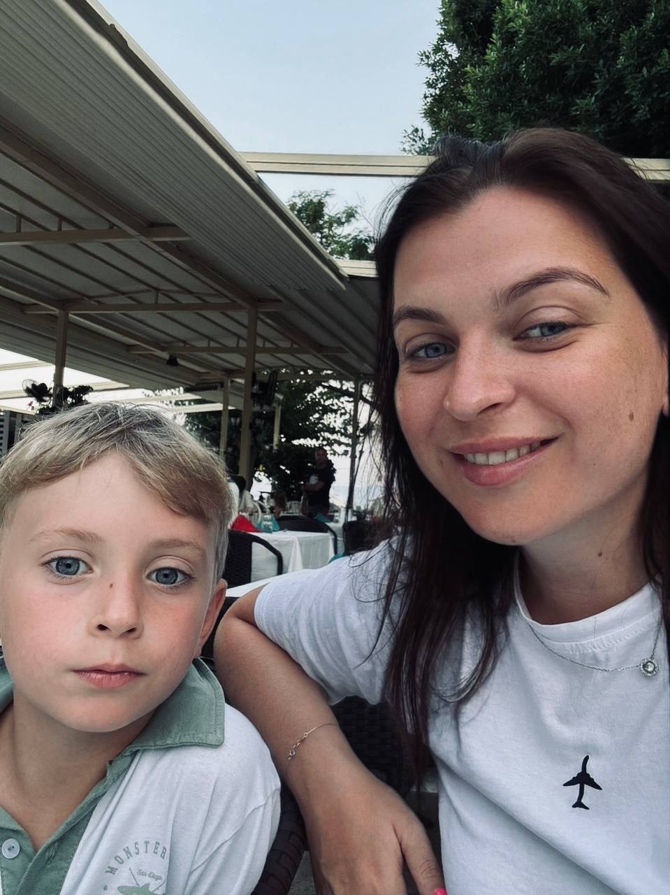 ОБО МНЕ
Привет, друзья! 👋
Меня зовут Кузьмина Валерия | Сетка — социальная сеть от hh.ru
