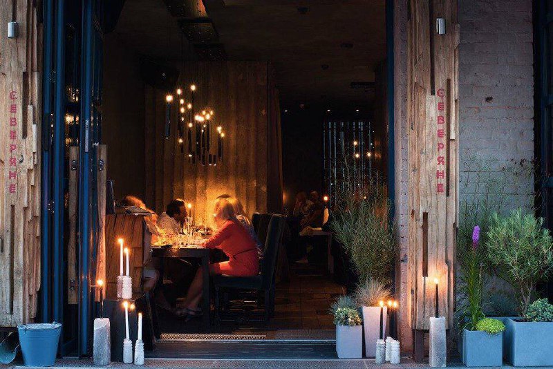 🍽 Ресторан «Северяне» (м. Охотный ряд)
📍 Большая Никитская ул., д. 12, стр | Сетка — социальная сеть от hh.ru