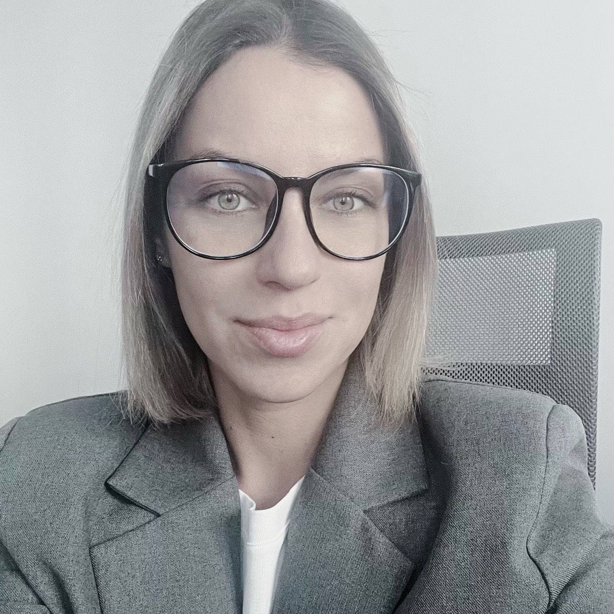 Анна Жукова