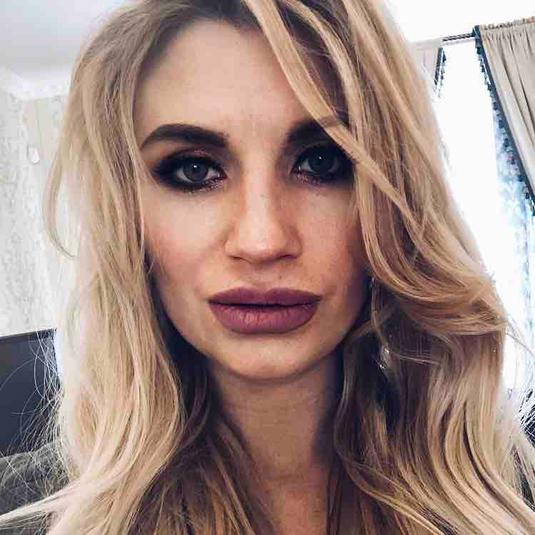 Юлия Блинова | Сетка — социальная сеть от hh.ru