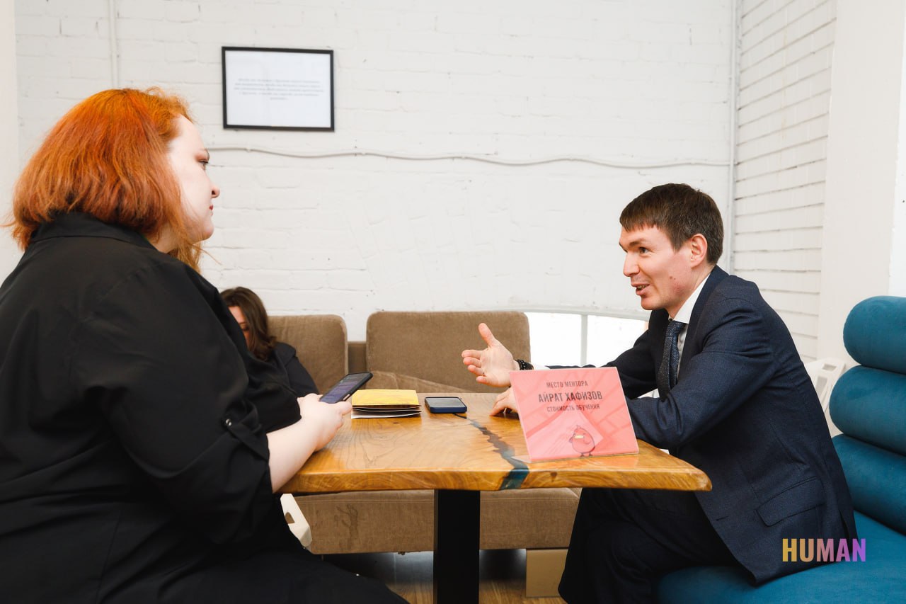 «Подбор на производстве это: Наняли. Обучили. Ушёл. Ещё и отзыв оставил: “грязно, тяжело, скучно”. Текучка жёсткая | Сетка — социальная сеть от hh.ru