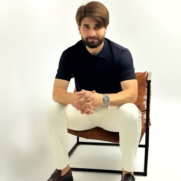 Хан Демиров