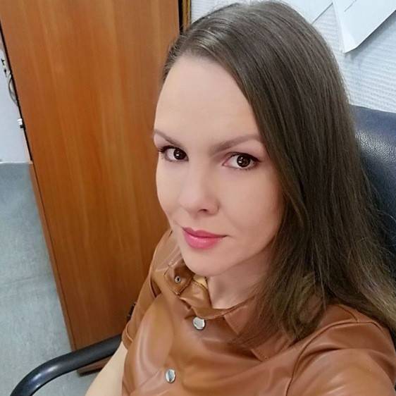 Оксана Шелест