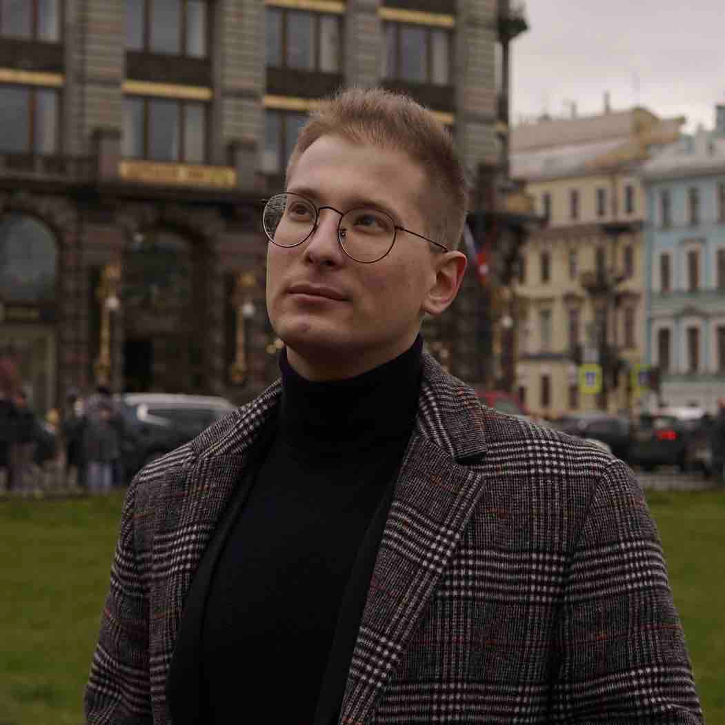 Илья Иванов