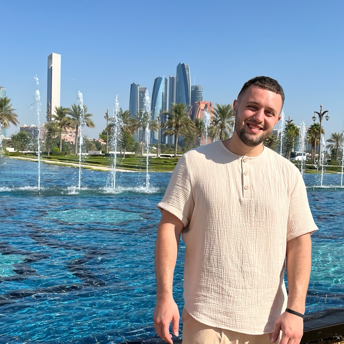 Георгий Косоуров | Сетка — социальная сеть от hh.ru