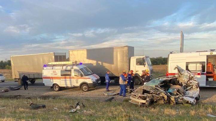 На Северном обходе в аварии погибла женщина
Около 17:15 на 1-м километре трассы «Северный обход Ставрополя» грузовик Renault выехал на встречную полосу и столкнулся с Suzuki | Сетка — социальная сеть от hh.ru