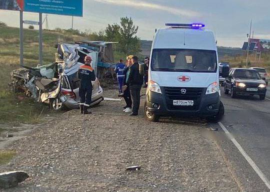 На Северном обходе в аварии погибла женщина
Около 17:15 на 1-м километре трассы «Северный обход Ставрополя» грузовик Renault выехал на встречную полосу и столкнулся с Suzuki | Сетка — социальная сеть от hh.ru