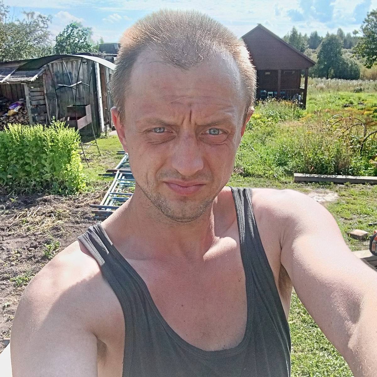 Константин Николаев